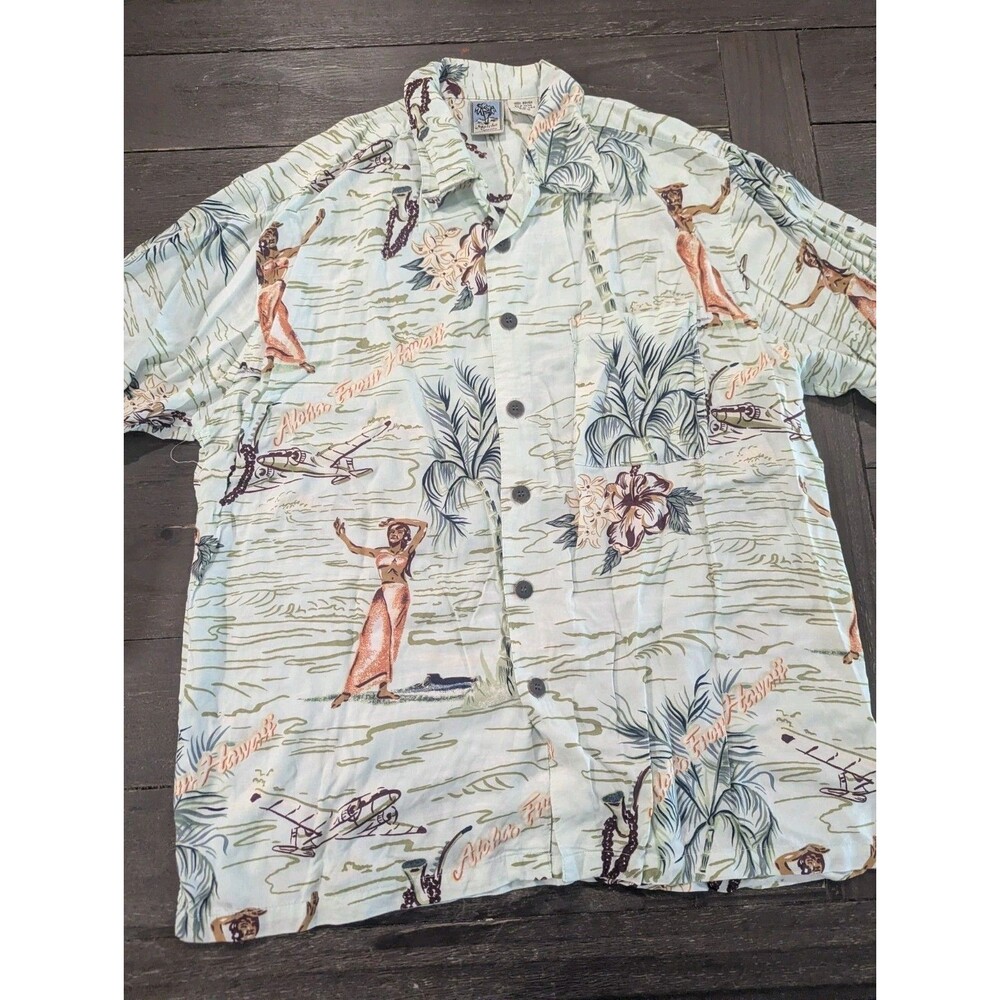 Gotcha Sport Hawaiian Rayon Shirt Medium Light Blue Hawaiian Design Casual Fit